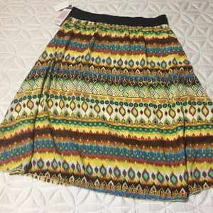 NWT LuLaRoe Lola skirt